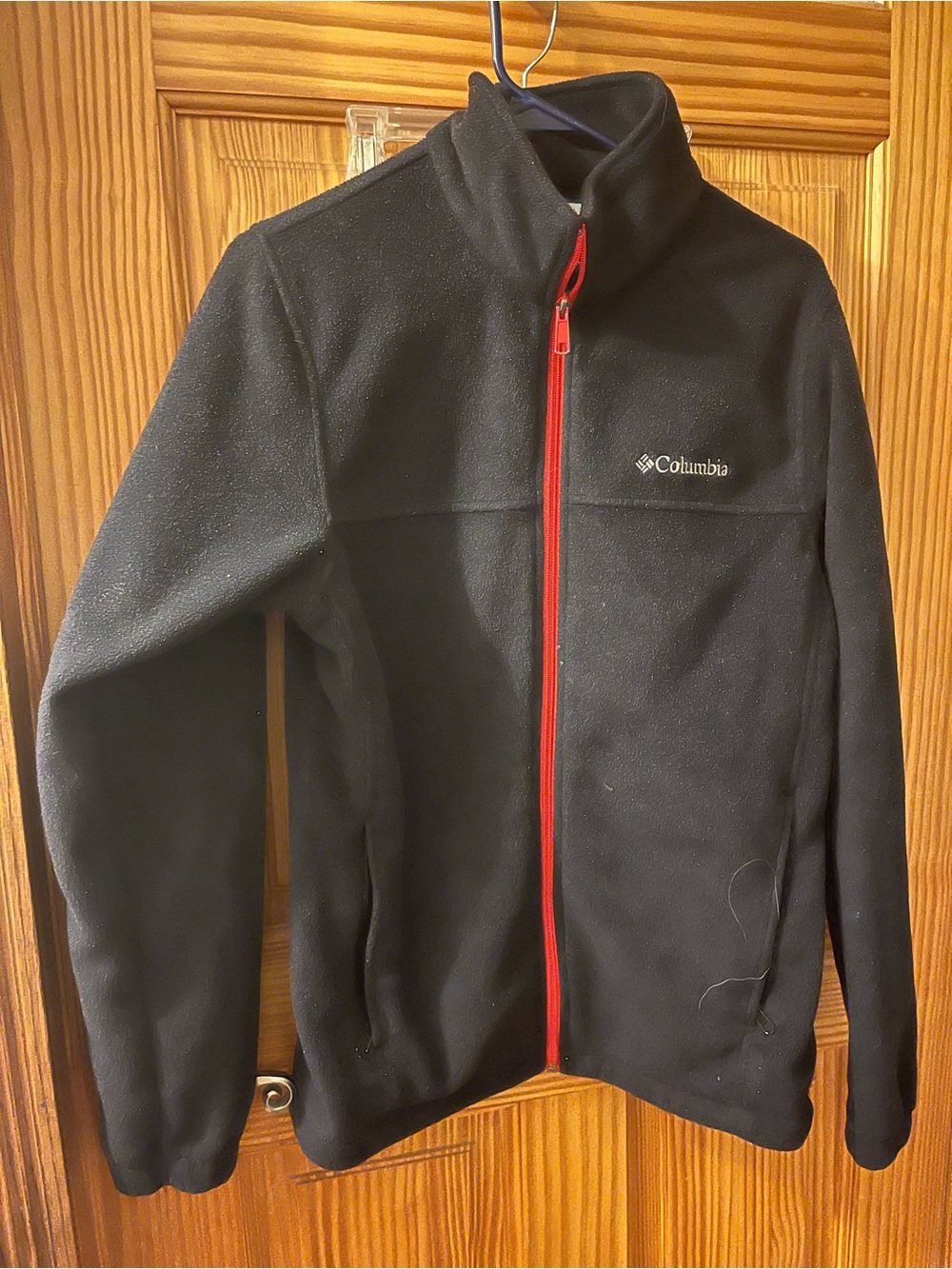 Columbia Black Lightweight Fleece Jacket with Red Zip